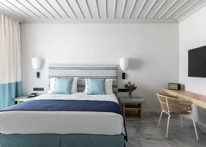 Summer Senses Luxury 5* Piso Livadi